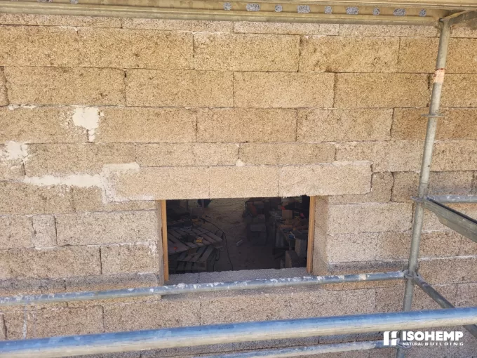 mur en blocs de chanvre IsoHemp