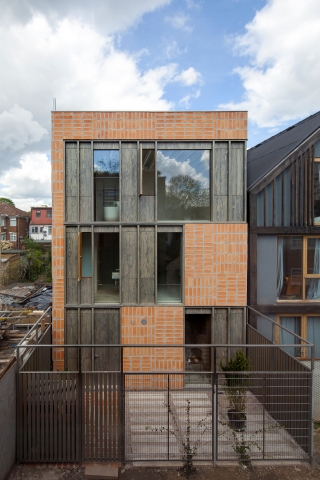Une maison typique de Londres construite avec les blocs de chanvre IsoHemp