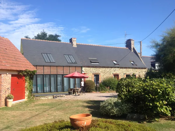 thumbnail_ESQUISSE RENOT 3.jpg